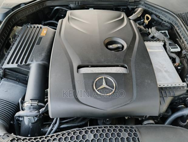 Mercedes-Benz C200 2018 Black