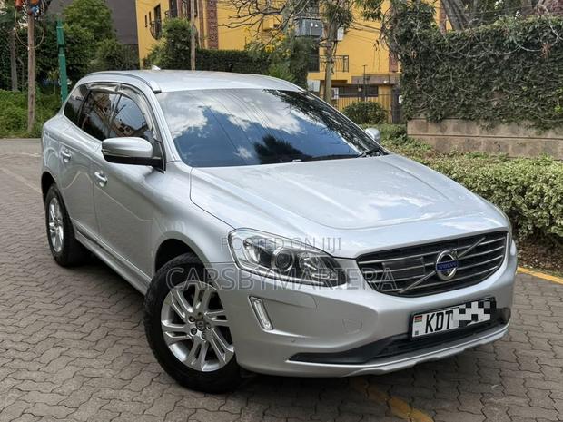Volvo XC60 T5 AWD 2016 Silver
