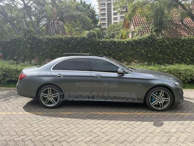 Mercedes-Benz E350e 2017 Silver