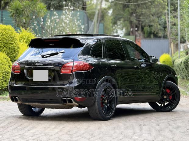 Porsche Cayenne 2014 Black