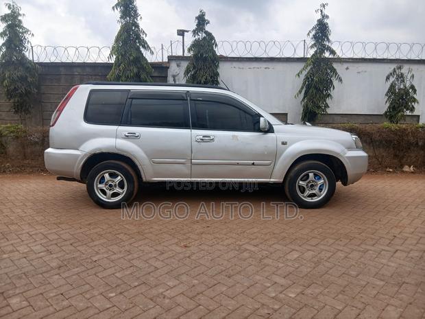 Nissan X-Trail 2004 Silver