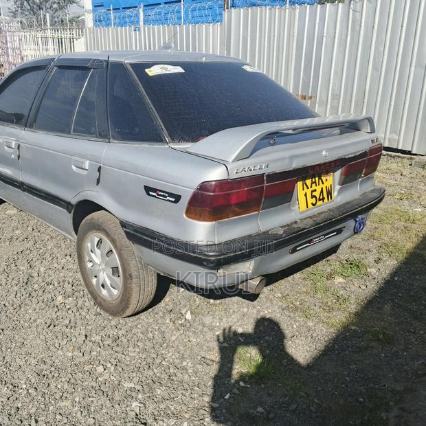 Mitsubishi Lancer 2000 Silver