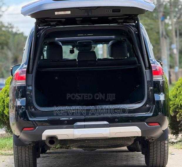 Toyota Land Cruiser 2023 Black