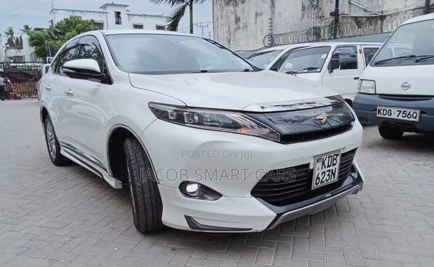 Toyota Harrier 2014 White