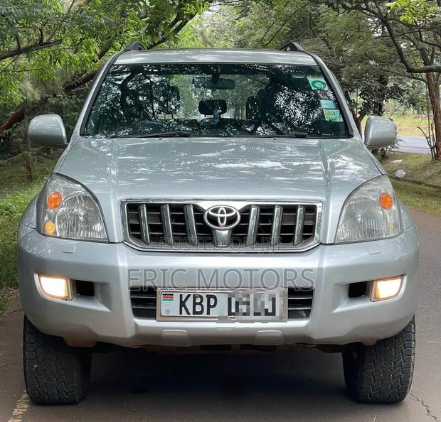 Toyota Land Cruiser Prado 2004 Silver