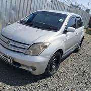 Toyota IST 2005 Silver for sale
