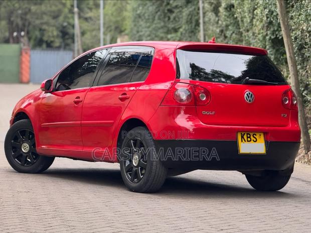 Volkswagen Polo 2006 Red