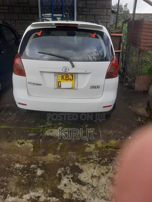 Toyota Corolla Spacio 2005 White