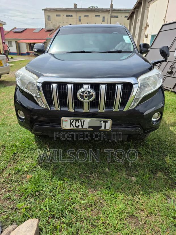 Toyota Land Cruiser Prado 2014 Black