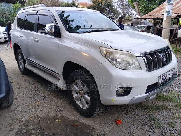 Toyota Land Cruiser Prado 2.7 i 2010 White