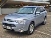 Mitsubishi Outlander 2.0 PHEV AWD 2013 Silver for sale