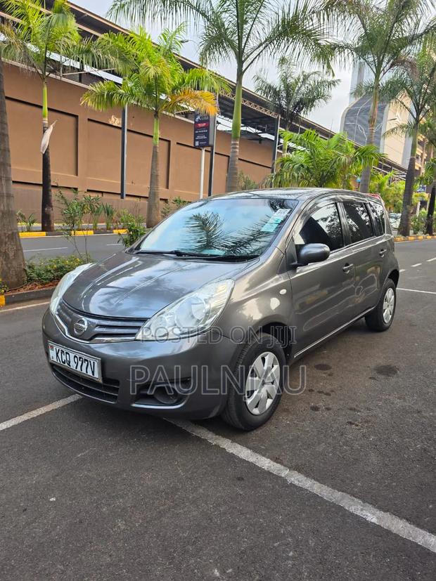 Nissan Note 2011