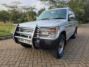 Mitsubishi Pajero 2009 Silver for sale
