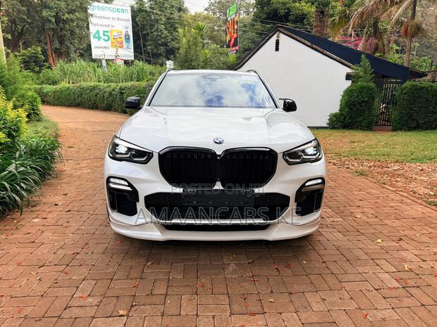 BMW X5 M50d 2019 White