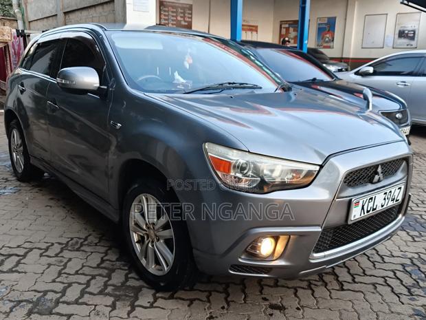 Mitsubishi RVR 2.0 2011 Gray