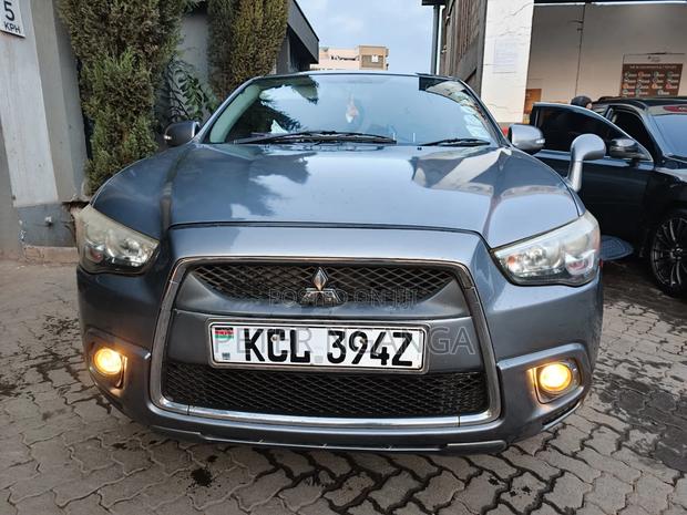 Mitsubishi RVR 2.0 2011 Gray