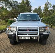 Mitsubishi Pajero 2009 Gray for sale