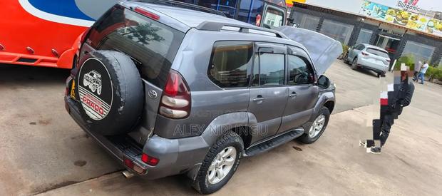 Toyota Land Cruiser Prado 2008