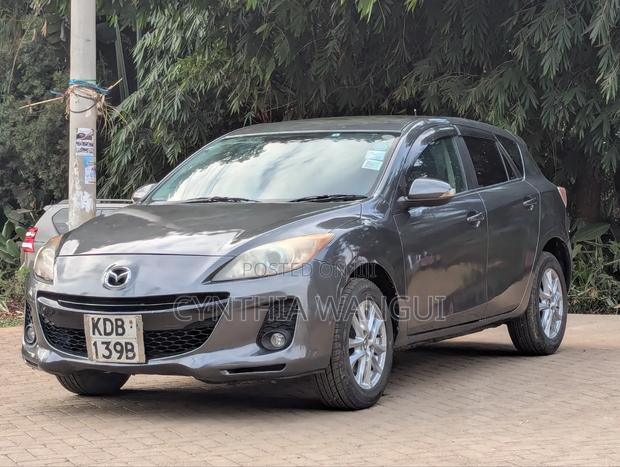 Mazda Axela 2013 Gray
