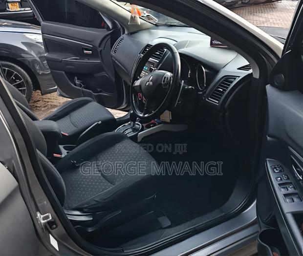Mitsubishi RVR 2010 Silver