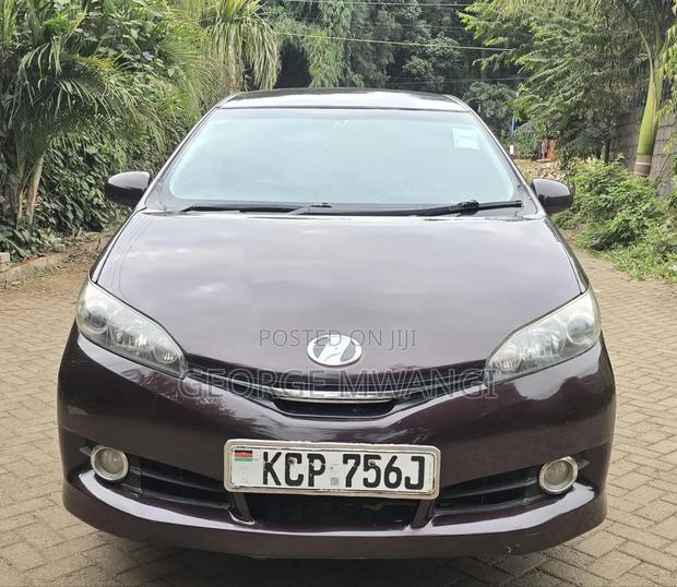 Toyota Wish 2010 Maroon