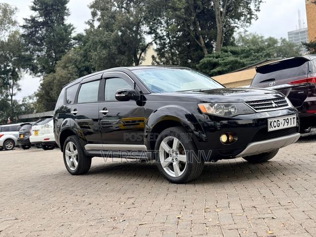 Mitsubishi Outlander 2010 Black