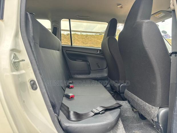 Toyota Probox 2019