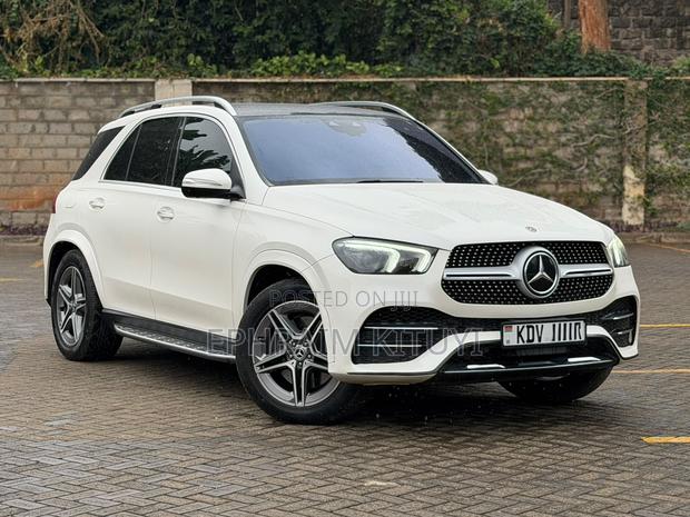 Mercedes-Benz GLE-Class 2019 White