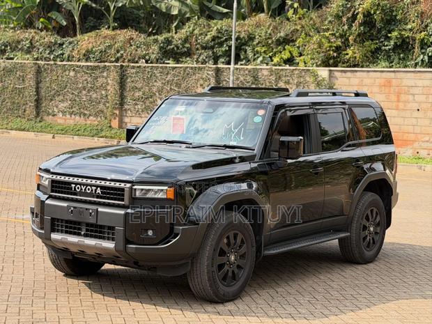Toyota Land Cruiser Prado 2024 Black