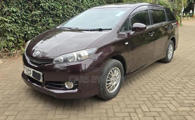 Toyota Wish 2011 Burgundy