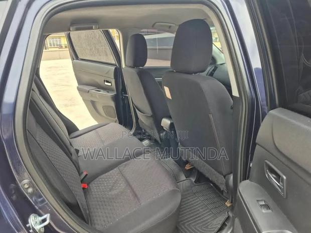 Mitsubishi RVR 2.0 2011 Blue