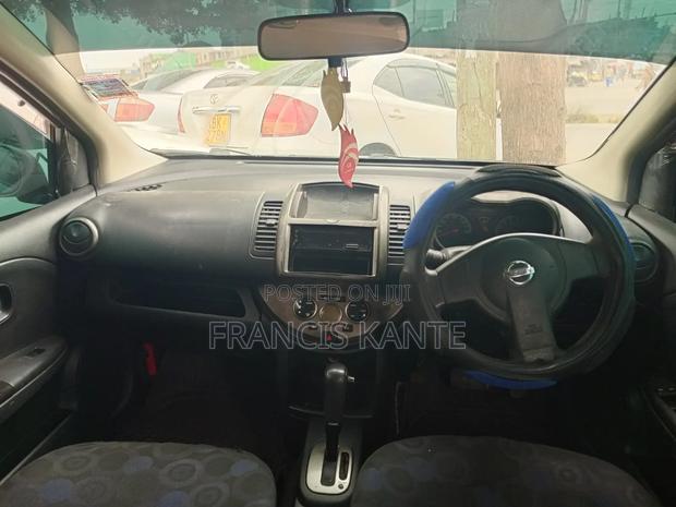 Nissan Note 2011
