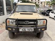Toyota Land Cruiser 2018 Beige for sale
