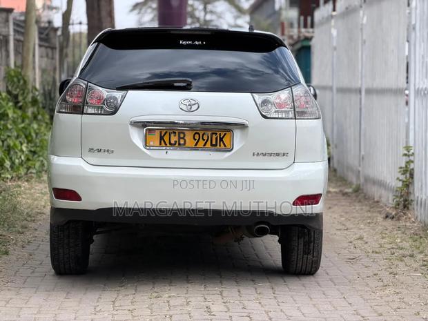 Toyota Harrier 2008 White