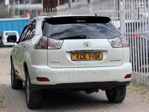 Toyota Harrier 2008 White