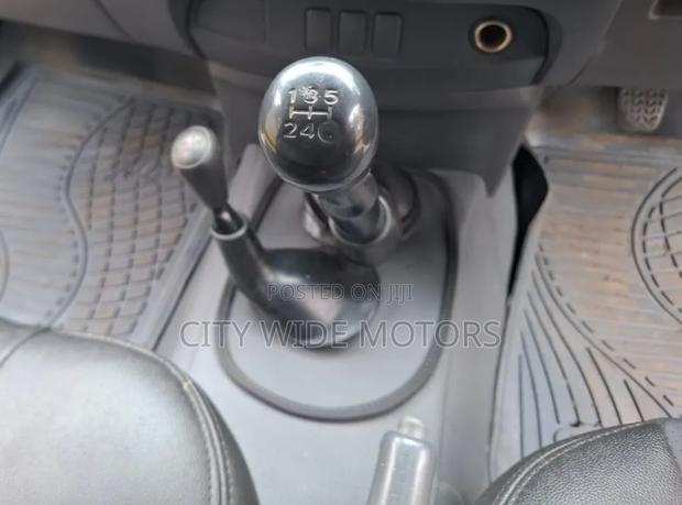 Toyota Hilux 2012 White