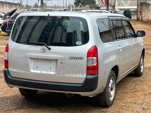 Toyota Succeed 2019 Silver