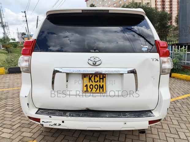 Toyota Land Cruiser Prado 2010 White