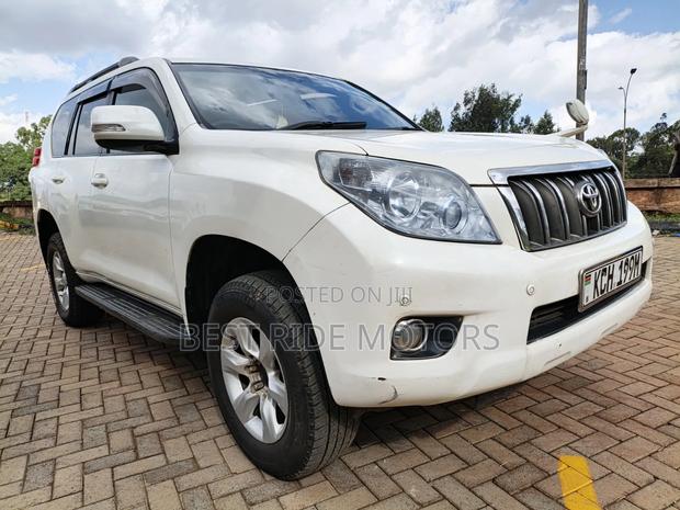 Toyota Land Cruiser Prado 2010 White