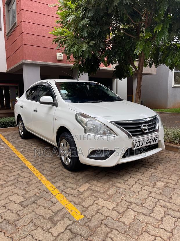 Nissan Latio 1.2 2015 White