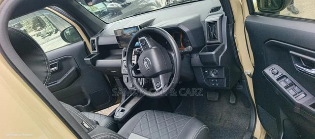 Daihatsu Tanto 2021