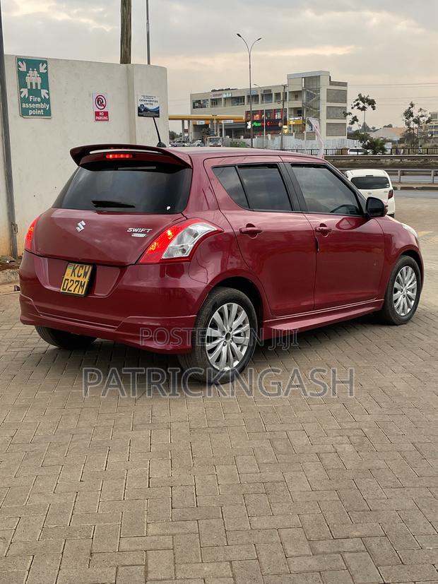 Suzuki Swift 2012 Maroon