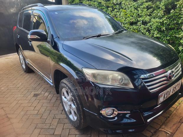 Toyota Vanguard 2014 Black