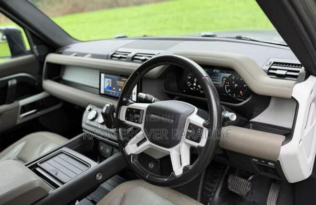 Land Rover Defender 110 S 4x4 2020 Gray
