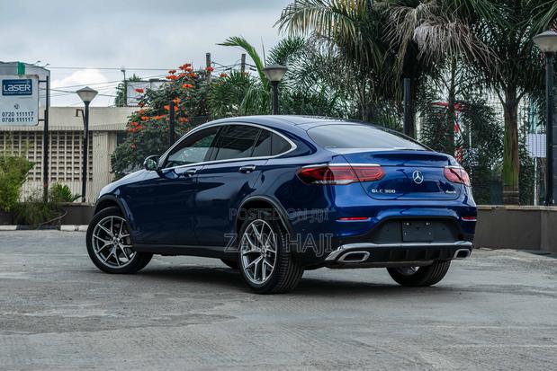Mercedes-Benz GLC-Class 2019 Blue
