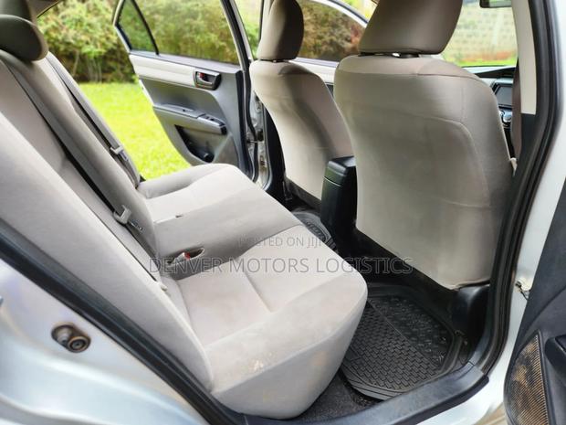 Toyota Axio 2014 Silver