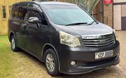 Toyota Noah 2010 Gray for sale