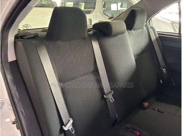 Toyota Axio 1.5 Hybrid 2WD 2020 White