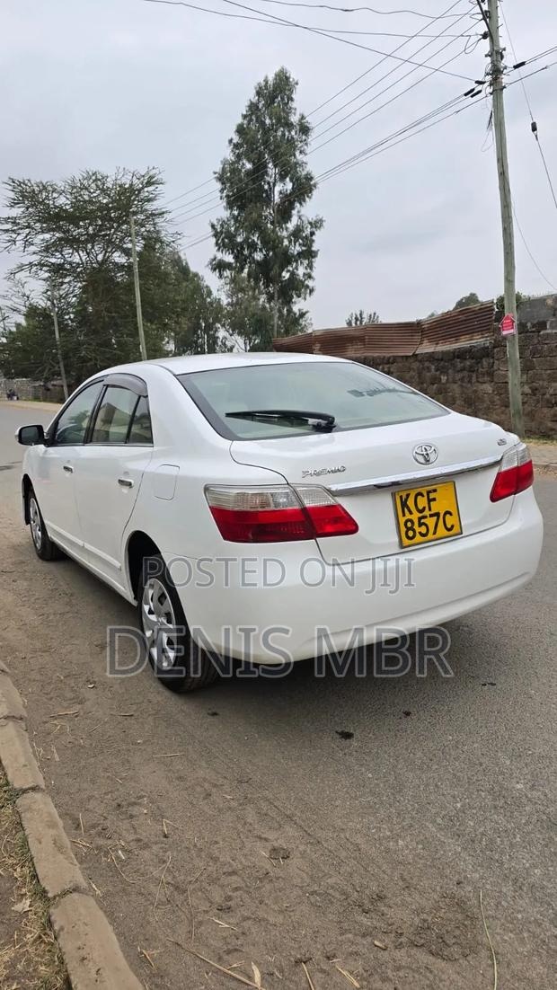 Toyota Premio 2010 White