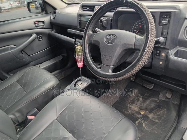 Toyota Probox 2016 Silver